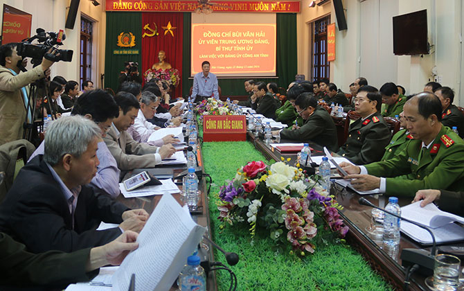 Bí thư Tỉnh ủy Bắc Giang Bùi Văn Hải làm việc với Đảng ủy Công an tỉnh