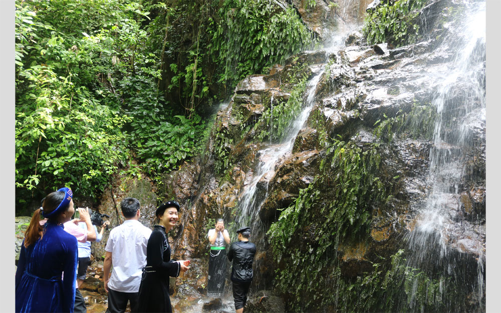 Niềm vui bên Thác Ngà – Xuân Lương – Yên Thế