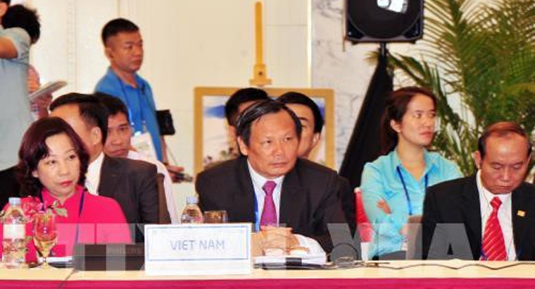 Lãnh đạo du lịch APEC đối thoại tại Hạ Long