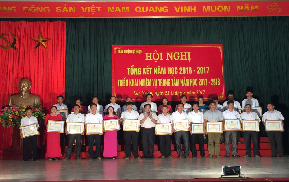 Lục Ngạn triển khai nhiệm vụ năm học 2017-2018