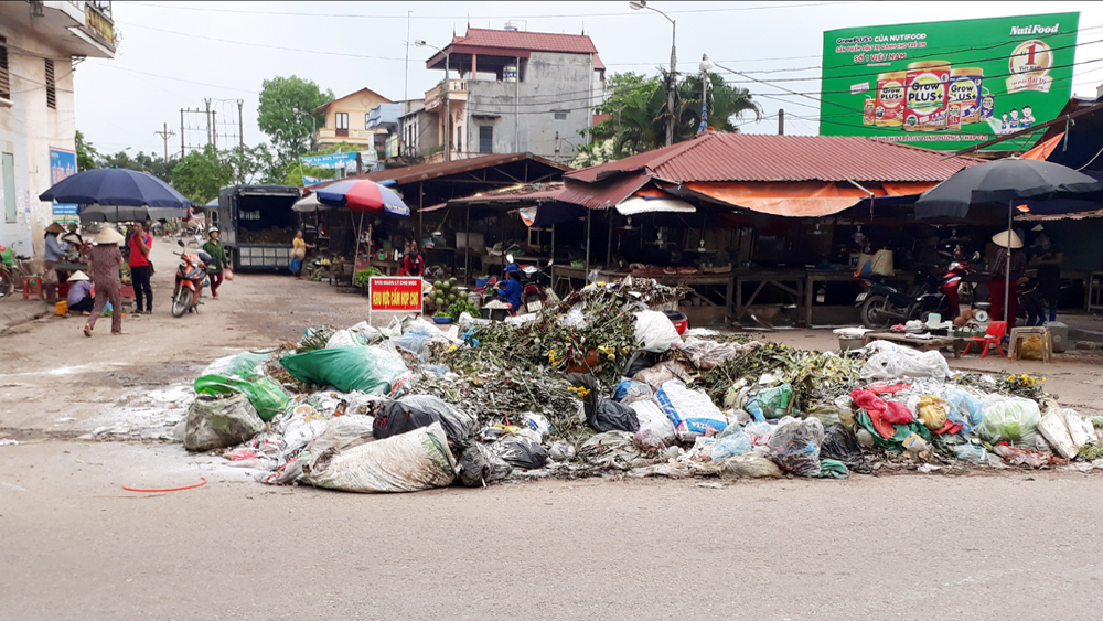 Thị trấn Cao Thượng: Tái diễn rác thải tồn lưu