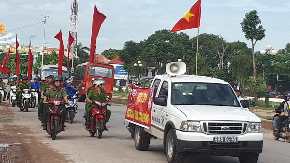 Ra quân hưởng ứng Tháng phòng, chống ma túy