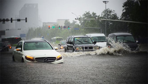 Tránh mua phải ô tô bị ngập nước