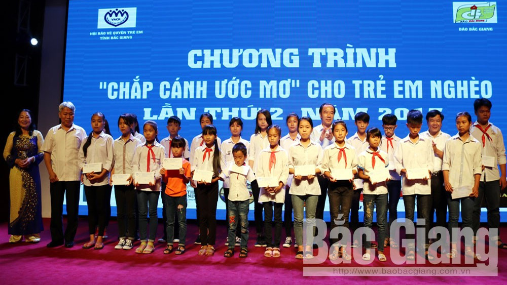 Danh sách ủng hộ Chương trình "Chắp cánh ước mơ" cho trẻ em nghèo tỉnh Bắc Giang lần thứ III năm 2018