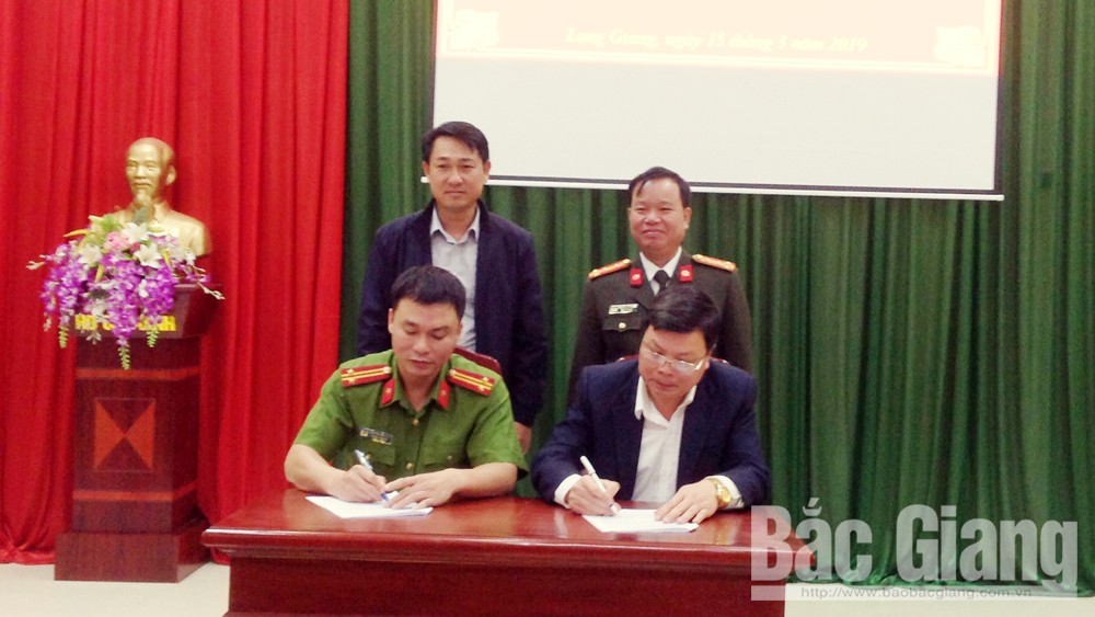 Lạng Giang: Ký kết phối hợp giữa Ban Tuyên giáo Huyện ủy và Công an huyện