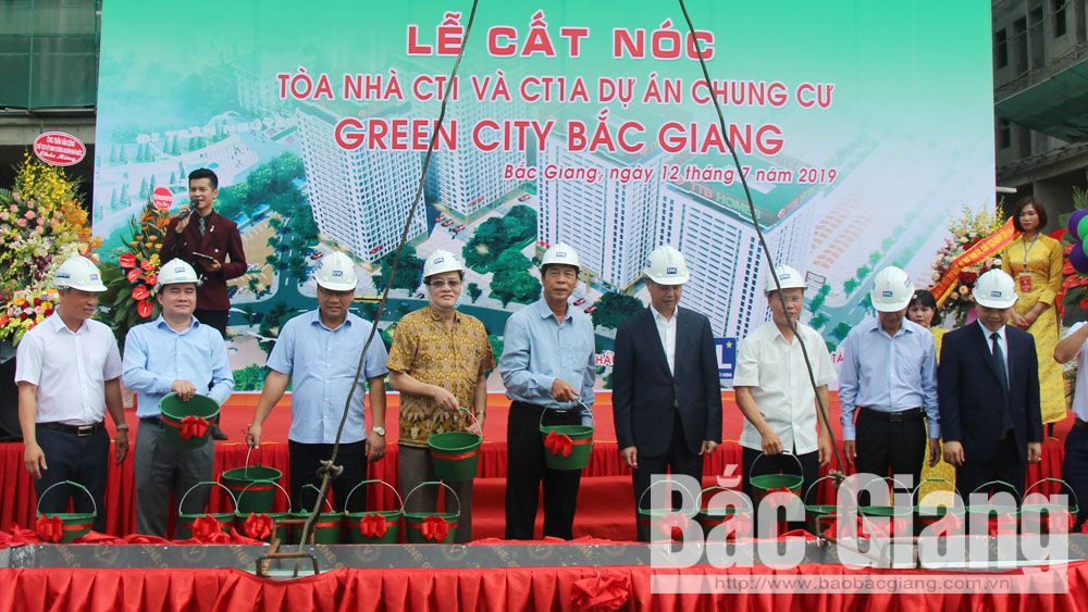 Cất nóc tòa nhà CT1 và CT1A dự án chung cư Green City Bắc Giang