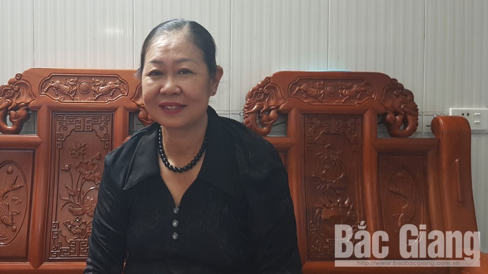 Bà Phan Thị Thoa trả lại gần chục triệu đồng nhặt được