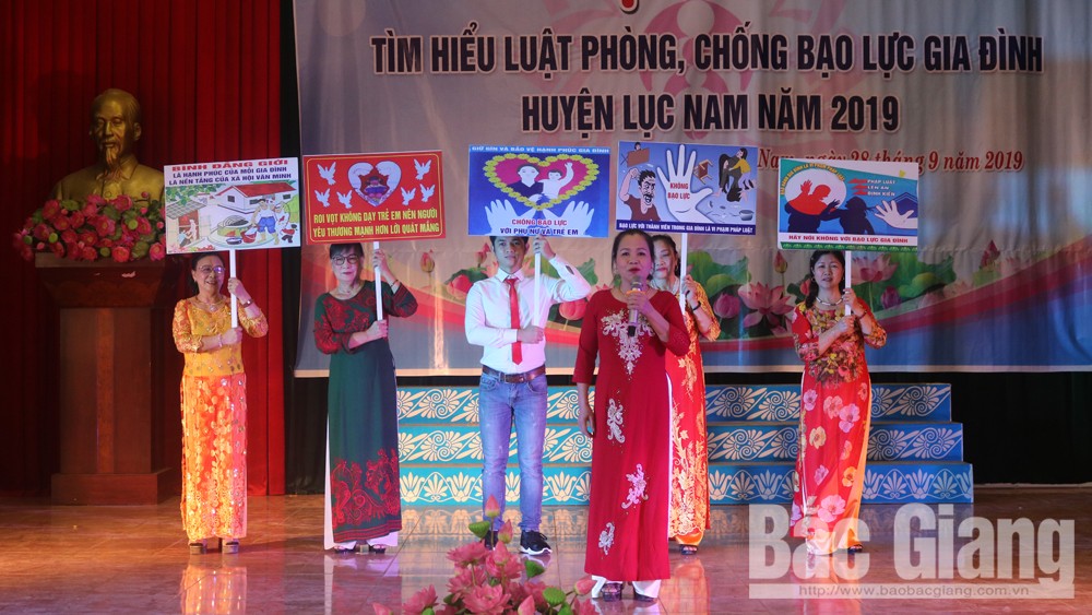 Hội thi tìm hiểu Luật Phòng, chống bạo lực gia đình