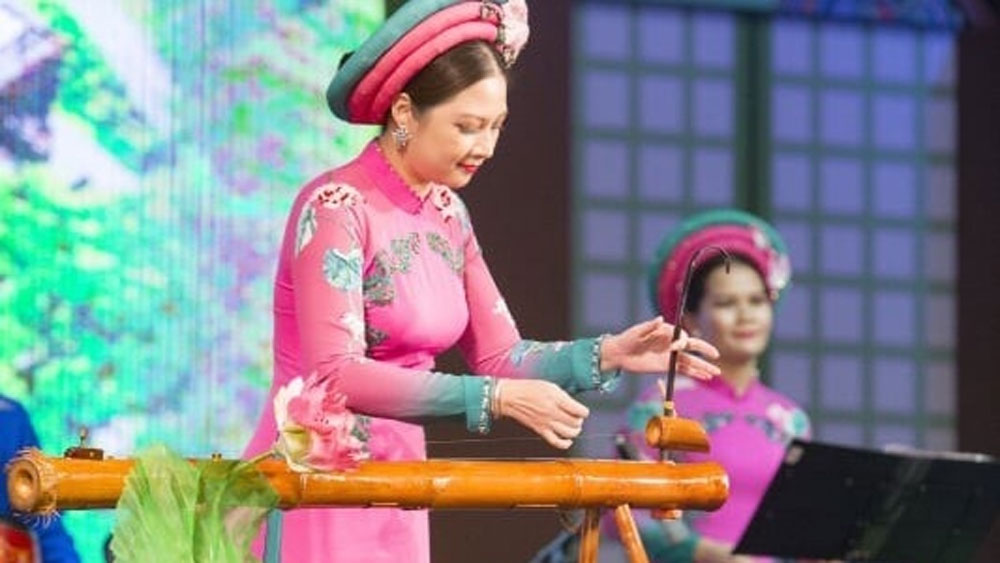 Vietnam’s traditional musical instruments featured at RoK’s festival