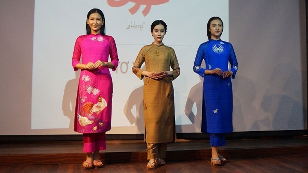 Old Quarter hosts cultural activities to mark Vietnam Cultural Heritage Day