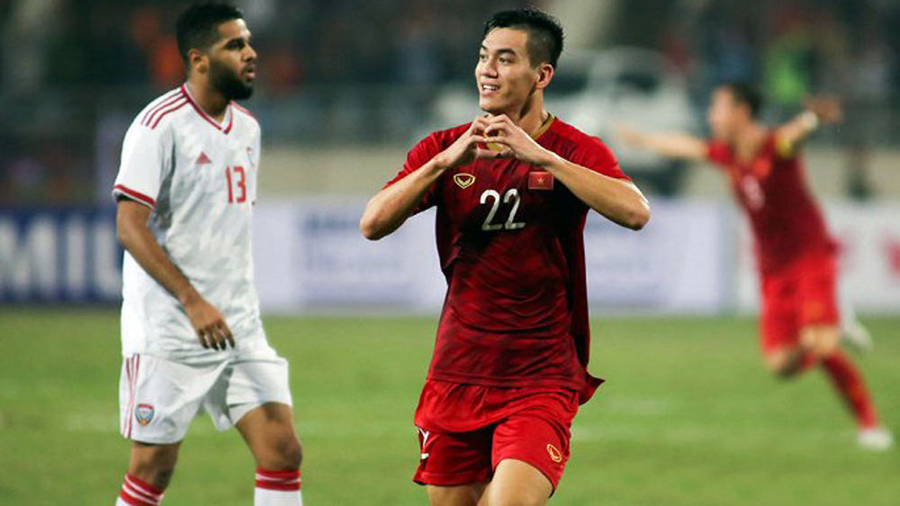 Đánh bại UAE, tuyển Việt Nam vươn lên nhất bảng G vòng loại World Cup 2022