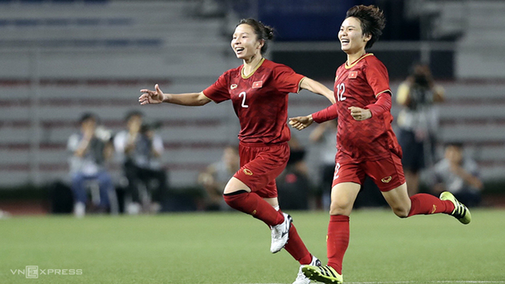 Clip: Đội tuyển nữ Việt Nam vươn lên dẫn 1-0 trước nữ Thái Lan