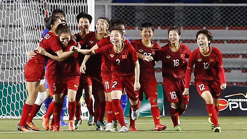 Kiên cường đánh bại Thái Lan, tuyển bóng đá nữ Việt Nam vô địch SEA Games 30