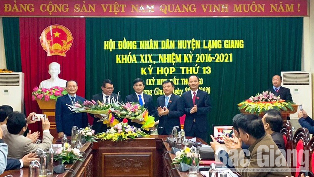 HĐND huyện Lạng Giang bầu bổ sung chức danh Phó Chủ tịch UBND huyện