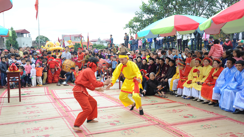 Biểu diễn trò chơi dân gian