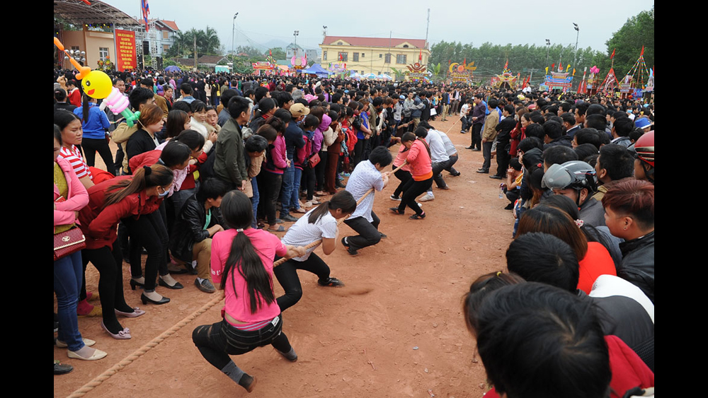 Thi kéo co tại Ngày hội Văn hóa Thể thao huyện Lục Ngạn