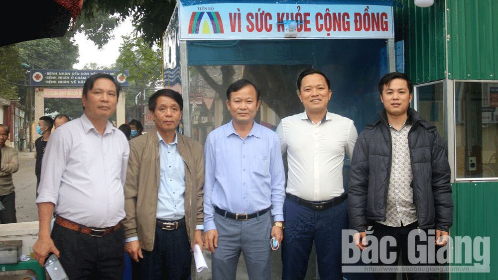 Hỗ trợ thiết bị phun sương khử khuẩn cho Trung tâm Y tế huyện Việt Yên