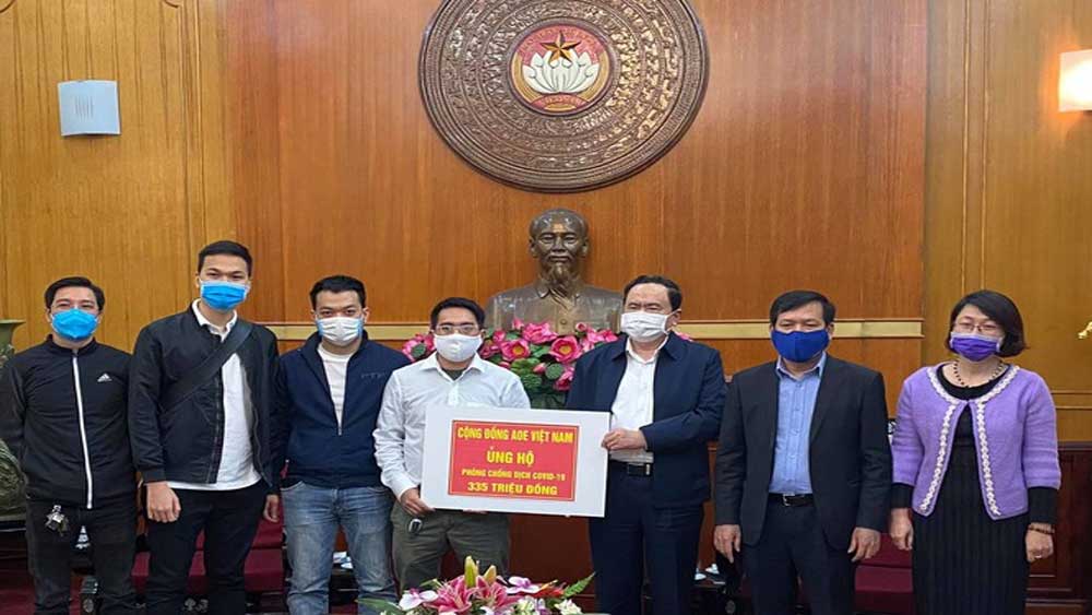 Game thủ 'Chim sẻ đi nắng' và cộng đồng AOE Việt ủng hộ hơn 300 triệu chống Covid
