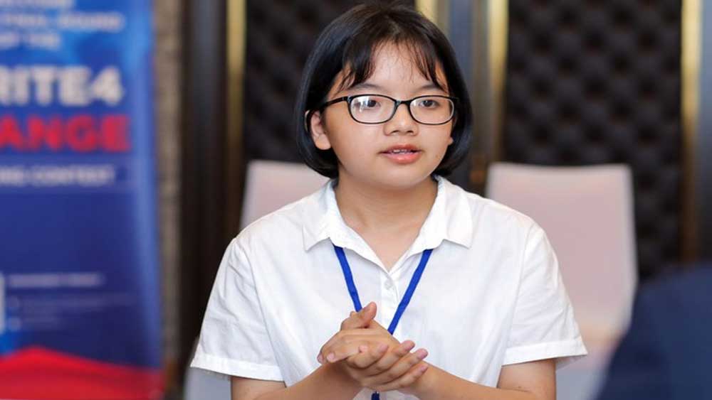 Nữ sinh Bắc Giang lập fanpage tiếng Anh chống Covid-19 trúng học bổng tiền tỷ