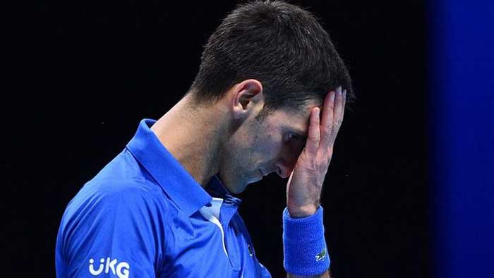 Djokovic thua nhanh Medvedev