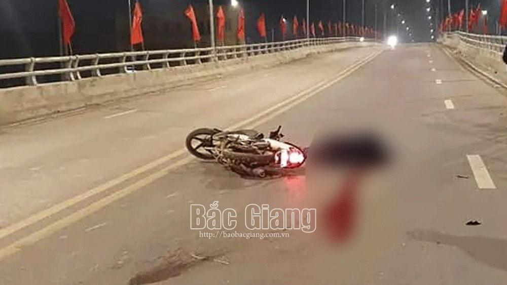Bắc Giang: Va chạm với xe bồn, một người tử vong