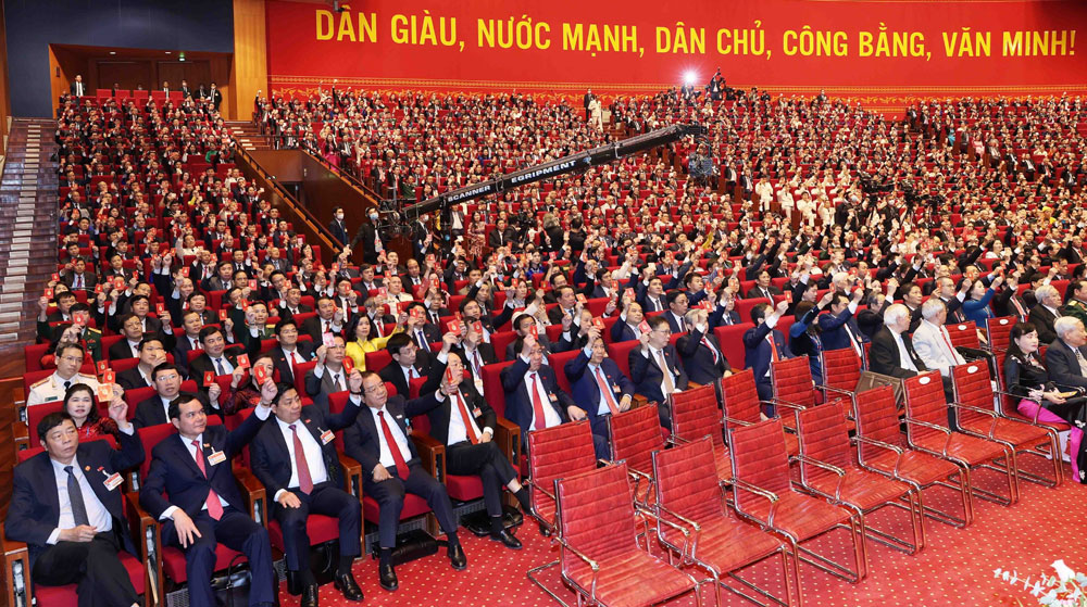 Thực hiện thắng lợi Nghị quyết Đại hội XIII của Đảng, vì đất nước Việt Nam phồn vinh, hạnh phúc
