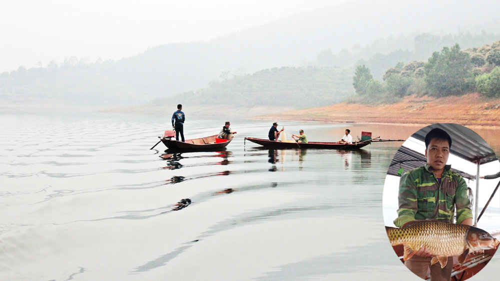 Săn cá hồ Cấm Sơn