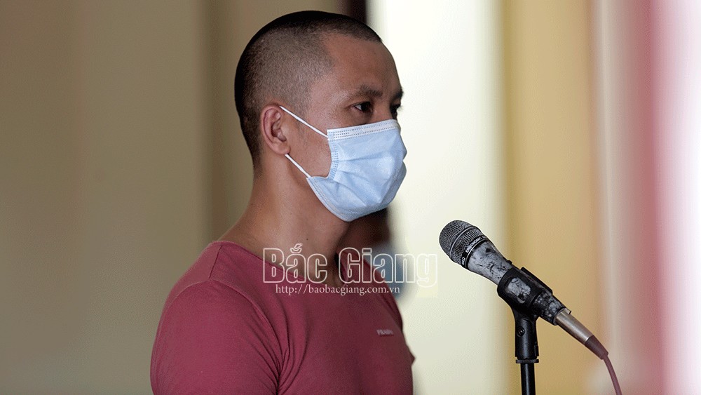 Bắc Giang: Chống người thi hành công vụ tại chốt kiểm dịch, lĩnh án 30 tháng tù