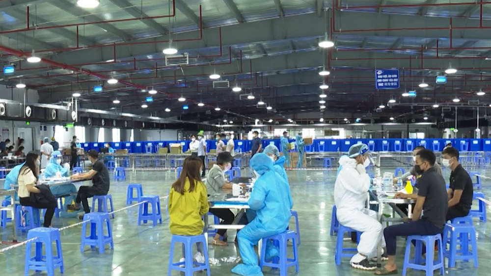 Video: Bắc Giang ưu tiên tiêm vaccine phòng Covid-19 cho công nhân
