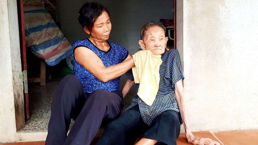 Xem xét lại hồ sơ giải quyết chế độ cho tử sĩ Nguyễn Văn Phẳng