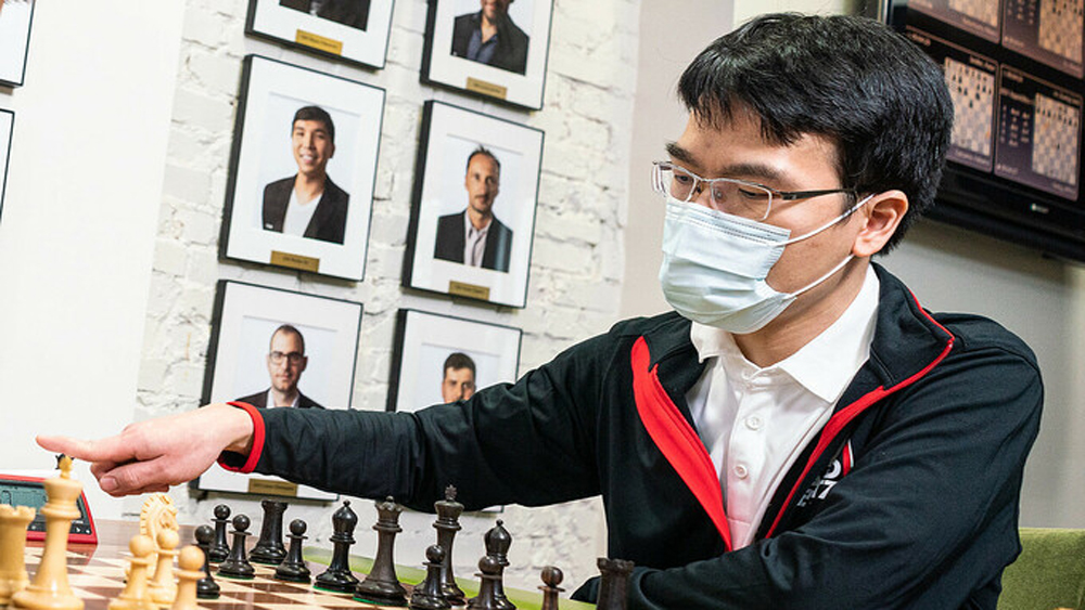 Quang Liêm cùng Carlsen dự chặng cuối Champions Chess Tour