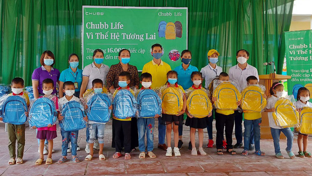 Bắc Giang: Hỗ trợ học sinh hoàn cảnh khó khăn