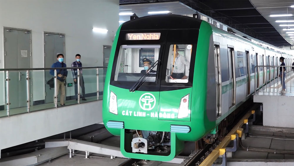 First metro route on track for inaugural run