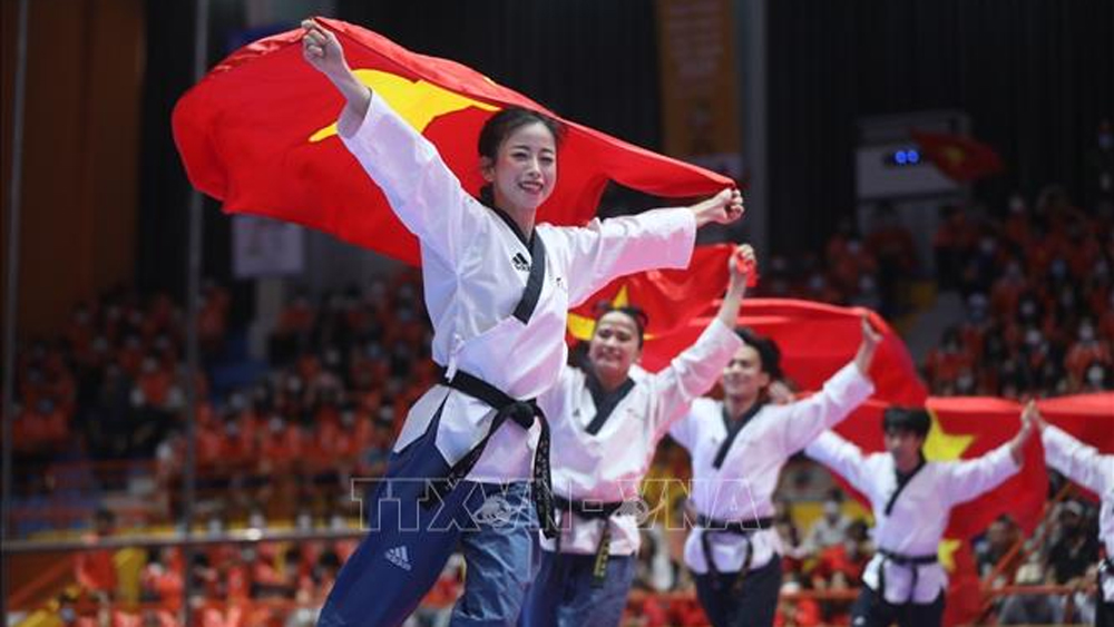 Taekwondo Việt Nam liên tiếp giành 4 HCV trong ngày ra quân