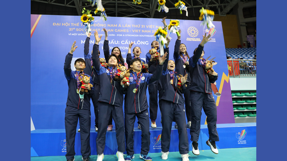 Phút giây đăng quang của Đội tuyển Cầu lông Thái Lan tại SEA Games 31