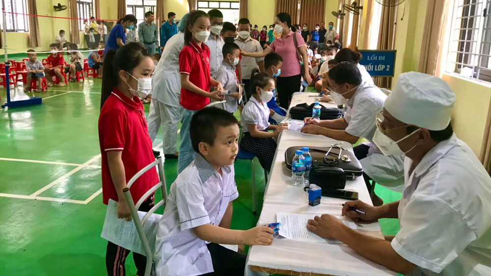 Bắc Giang: 143,1 nghìn người từ 18 tuổi trở lên đã tiêm mũi 4 vắc-xin phòng Covid-19