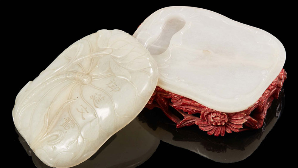 Vietnam's last queen’s ceramics auctioned in France