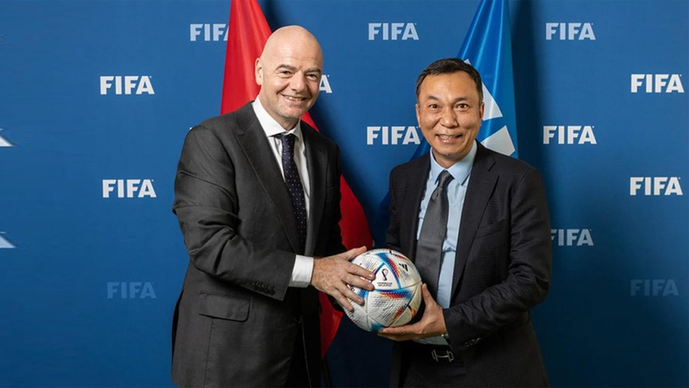 Chủ tịch VFF tham dự Hội nghị thượng đỉnh FIFA và dự khán khai mạc World Cup 2022