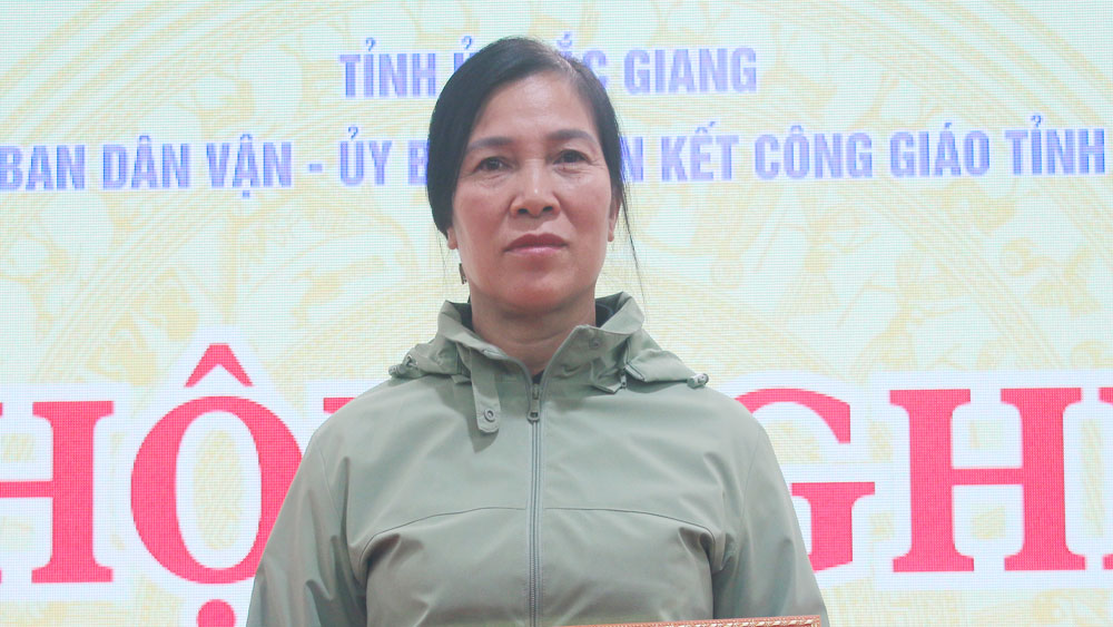 Bà Nguyễn Thị Hoan: Nữ đảng viên công giáo gương mẫu