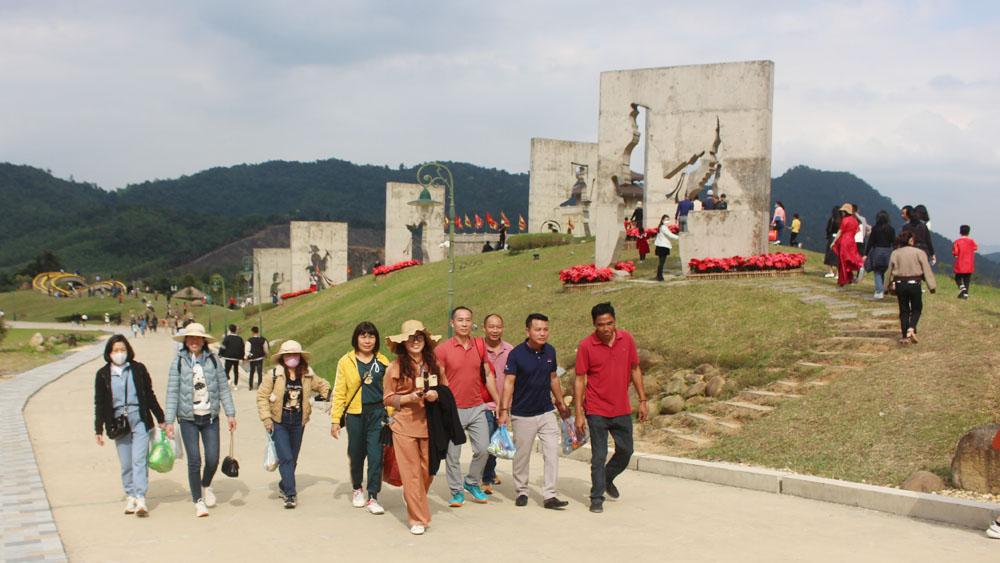 Bắc Giang: Đón hơn 40 vạn du khách trong Tuần Văn hóa - Du lịch