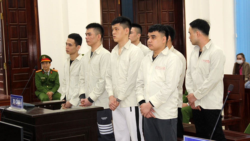 Bắc Giang: Phạm tội "Giết người" có tính chất côn đồ, 7 bị cáo lĩnh án tù