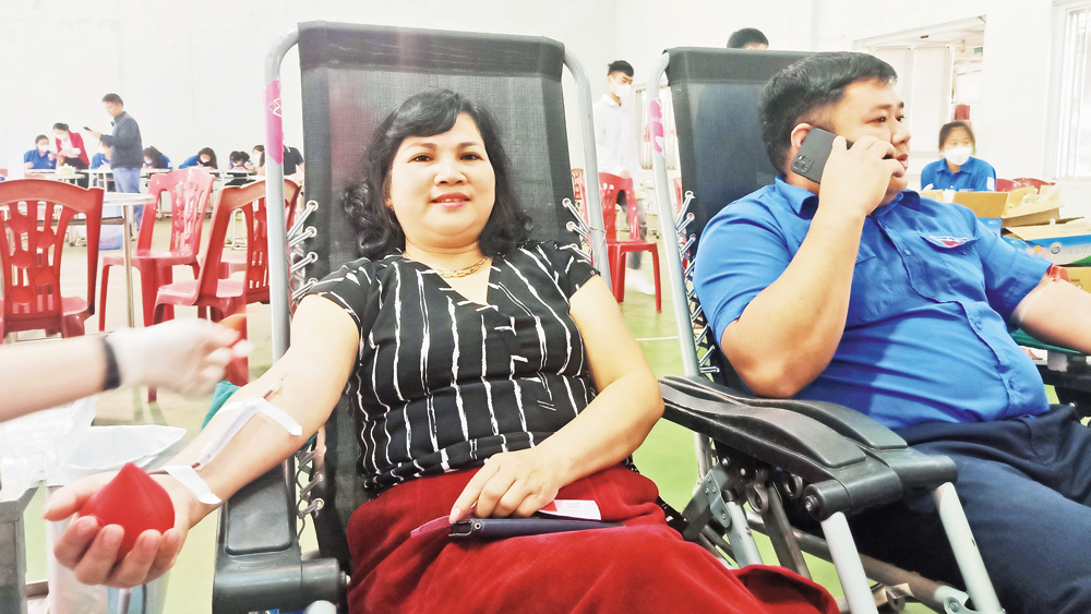 Chị Hoàng Thị Chung: Sẵn sàng hiến máu cứu người