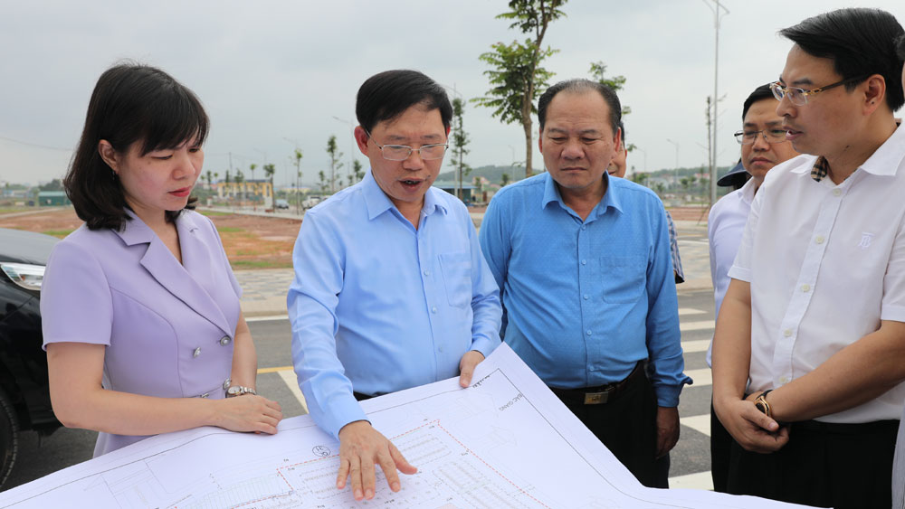 Chủ tịch UBND tỉnh Lê Ánh Dương chỉ đạo: Lạng Giang xem xét điều chỉnh mục tiêu xây dựng NTM, tập trung giải phóng mặt bằng