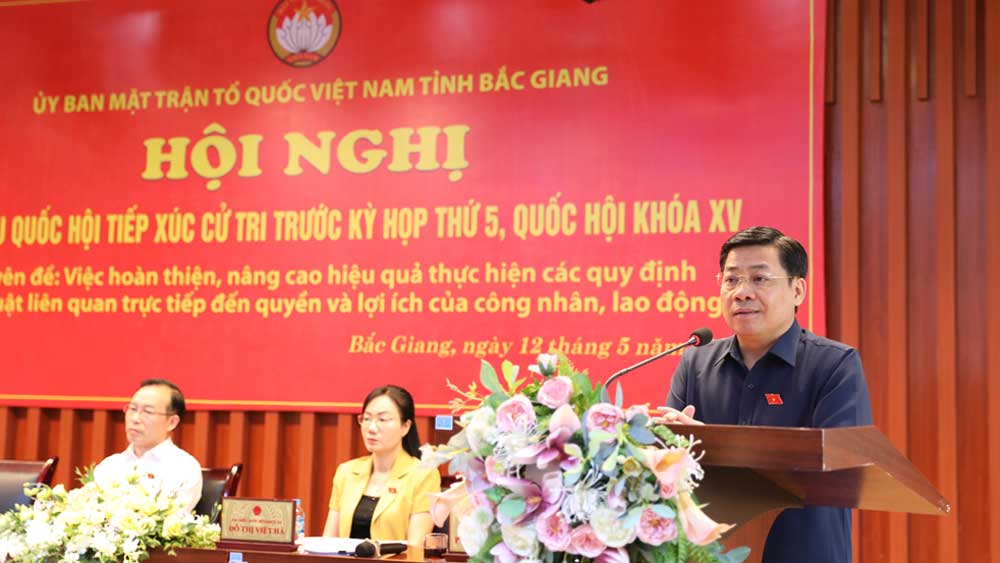 Đoàn đại biểu Quốc hội tỉnh Bắc Giang tiếp xúc cử tri tại các khu công nghiệp