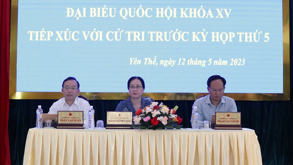Đoàn Đại biểu Quốc hội tỉnh Bắc Giang tiếp xúc cử tri huyện Yên Thế