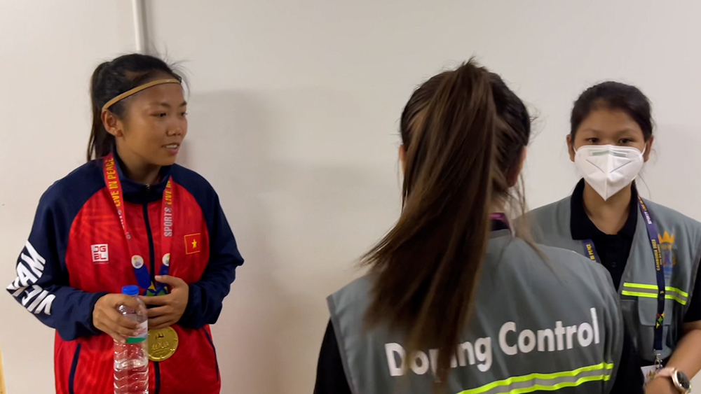 Huỳnh Như bị chọn ngẫu nhiên để kiểm tra doping sau trận chung kết môn bóng đá nữ SEA Games 32