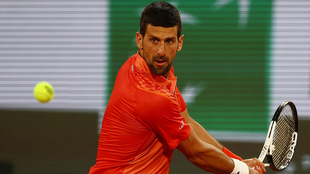 Djokovic, Alcaraz vào vòng ba Roland Garros