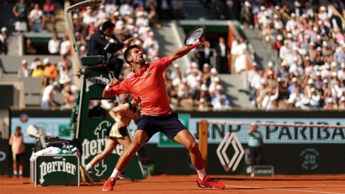 Djokovic thắng nhọc ở vòng ba Roland Garros