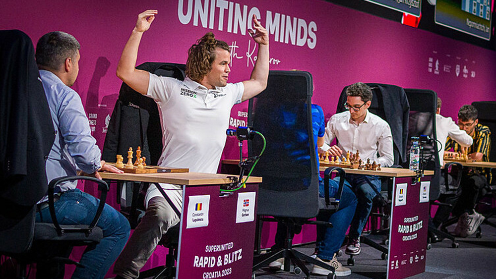 Carlsen thắng 11 ván liên tiếp ở Grand Chess Tour