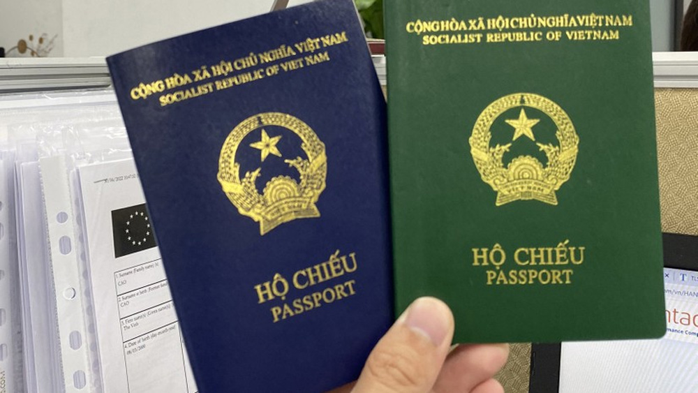 Hộ chiếu Việt Nam tăng 10 bậc